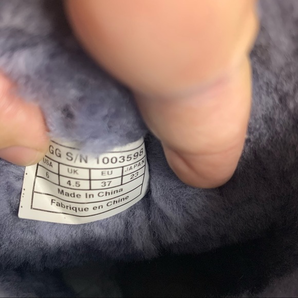 Ugg Perfect Soft Purple Mid Calf Sheepskin Sequin Fur Lined Boots - Picture 8 of 12